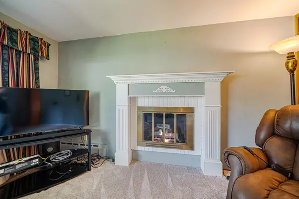 133 VILLA DR, Neenah, WI 54956