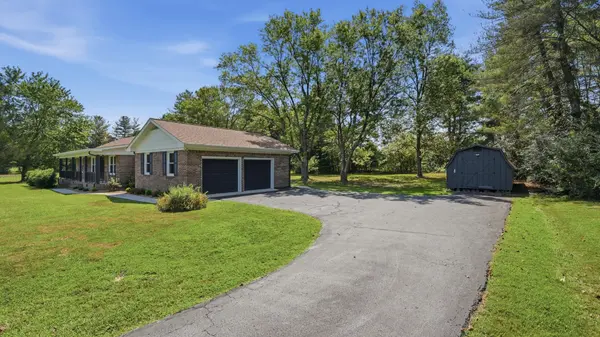 721 Turkey Creek Dr, Tullahoma, TN 37388
