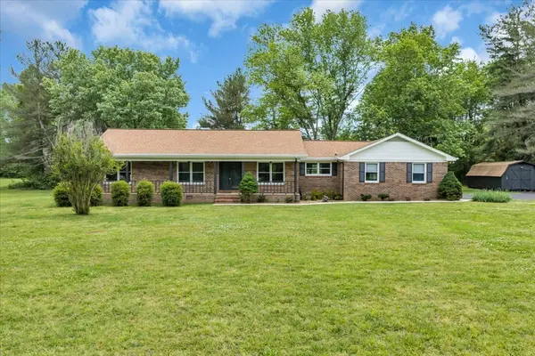 721 Turkey Creek Dr, Tullahoma, TN 37388