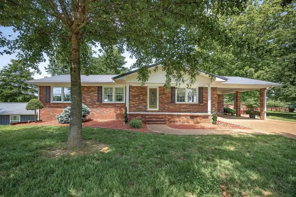 1956 Shady Grove Rd, Morrison, TN 37357