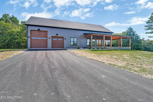 1301 Nichol Creek Drive, Jamestown, TN 38556