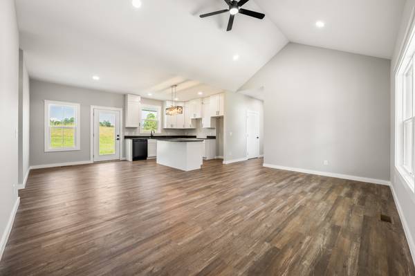 3020 Ditty Rd, Cookeville, TN 38506