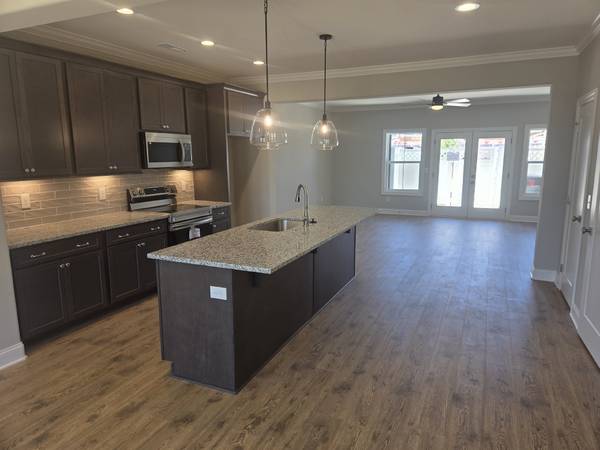 1373 Rebecca Johns Dr, Murfreesboro, TN 37128