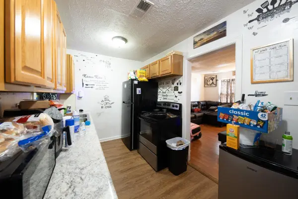 1742 N Erie Ave, Wichita, KS 67214