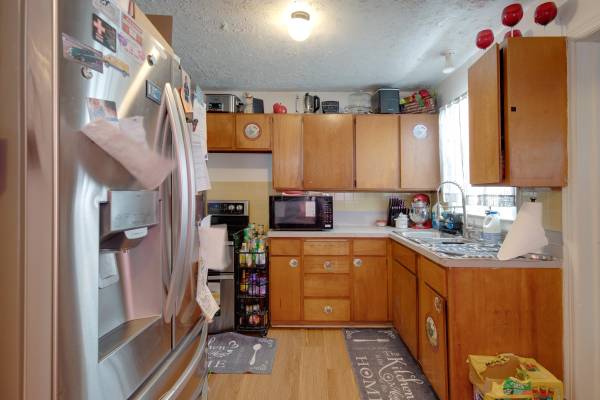 1557 N Chautauqua Ave, Wichita, KS 67214