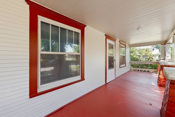 323 N Summit St, El Dorado, KS 67042