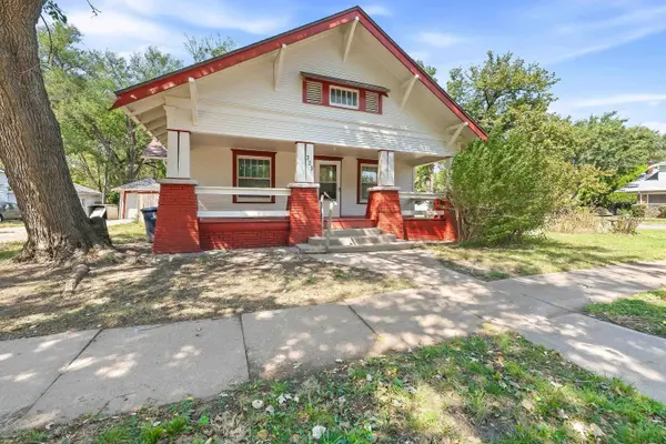 323 N Summit St, El Dorado, KS 67042