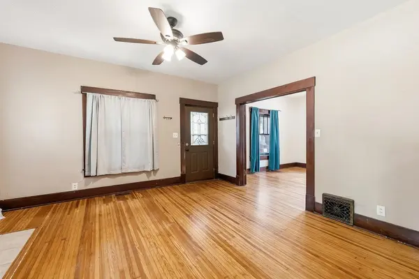 323 N Summit St, El Dorado, KS 67042
