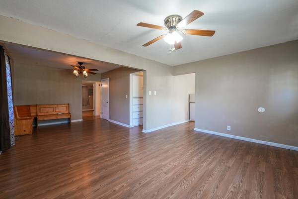 1624 W Webb Ave, El Dorado, KS 67042