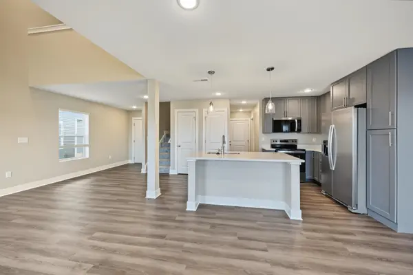 1224 Steve Hawley Ln., Salina, KS 67401