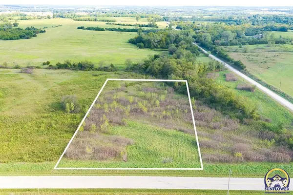 Lot 8 62nd St, Meriden, KS 66512
