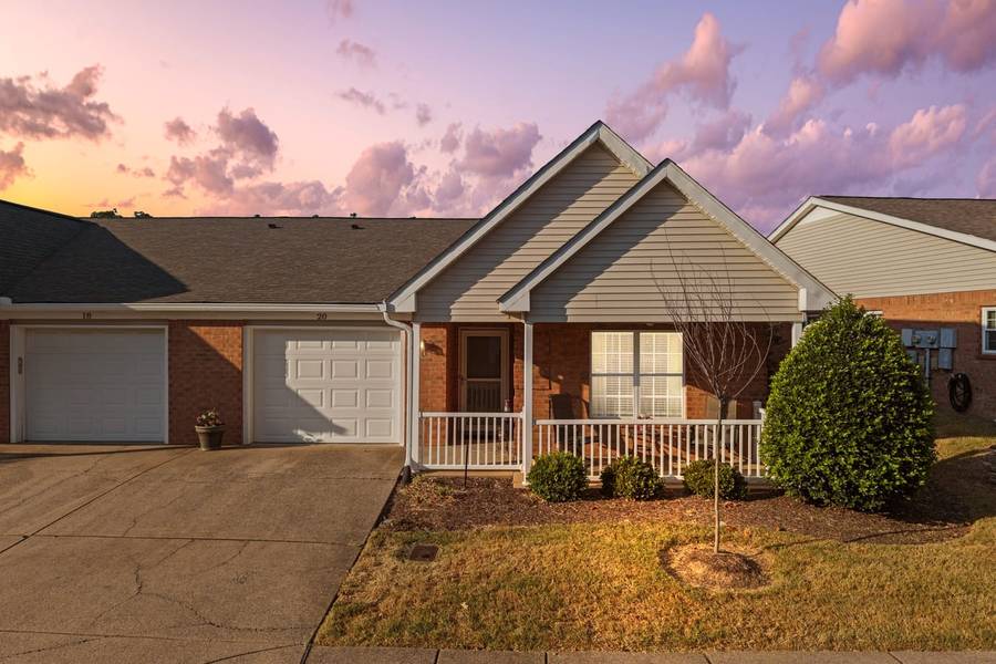 20 Holland Park Ln, Franklin, TN 37069