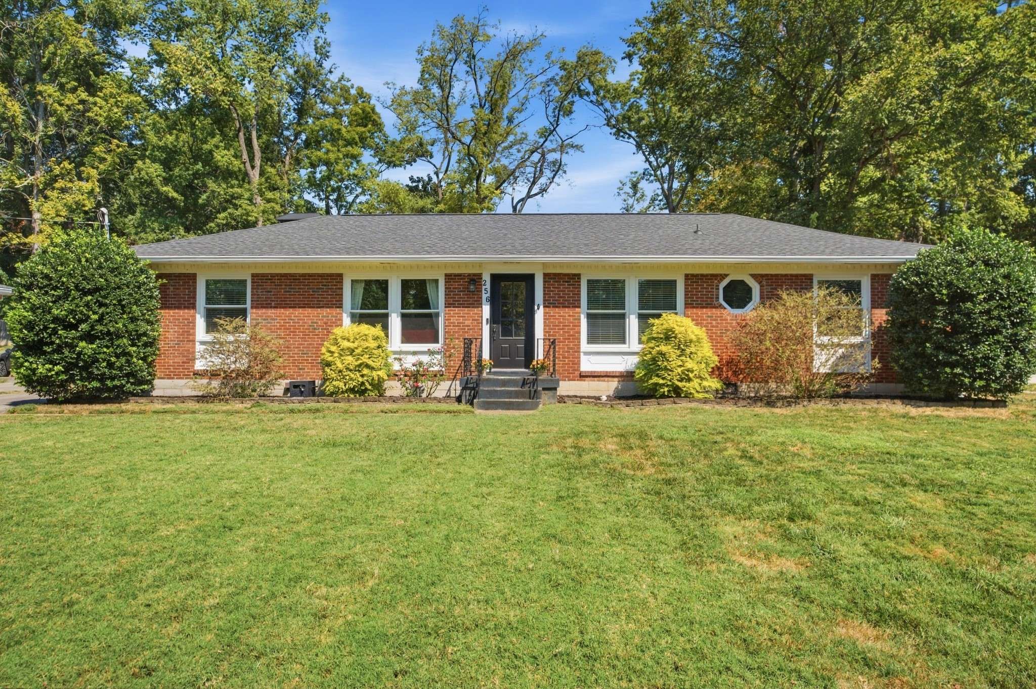256 Blackman Rd, Nashville, TN 37211