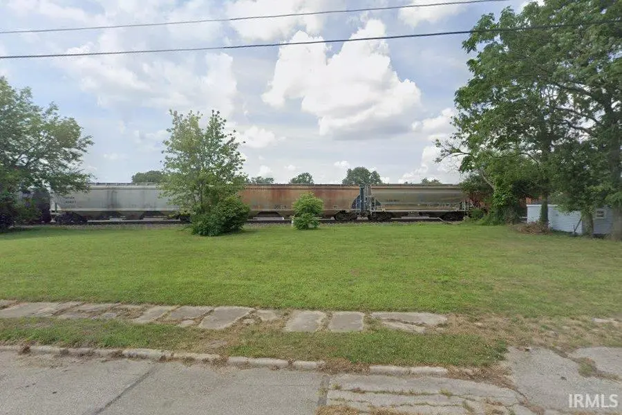 714 E SEYMOUR ST, Muncie, IN 47303