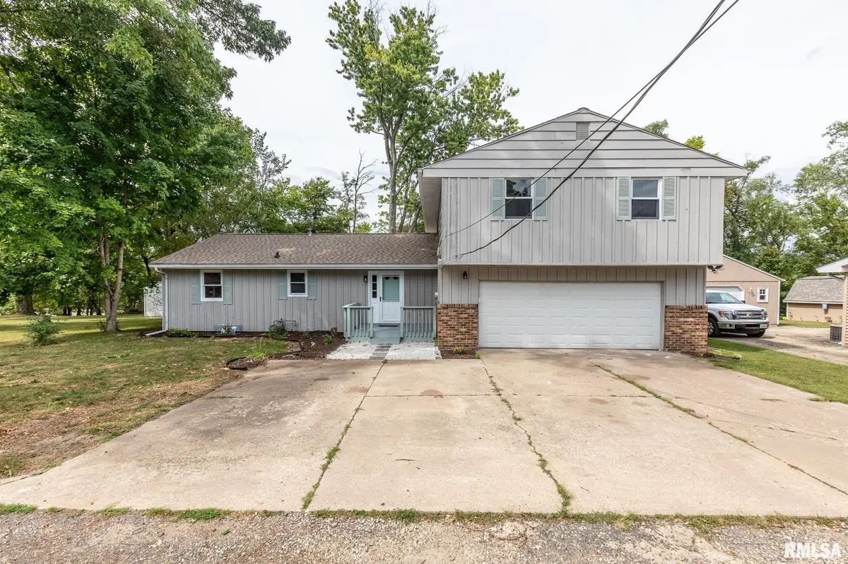 1013 S SCHMIDT AVE, Peoria, IL 61607