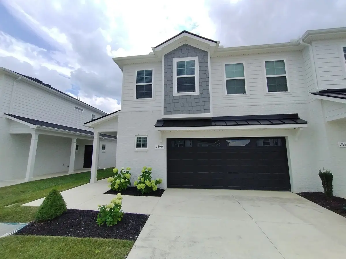 1844 Bethpage Dr, Murfreesboro, TN 37127