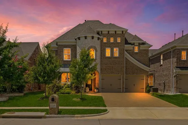 220 Daylily Drive,  Wylie,  TX 75098