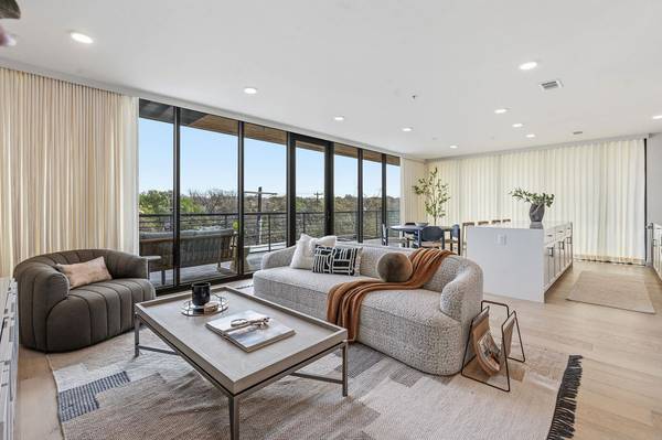 1600 S 1st ST #410, Austin, TX 78704