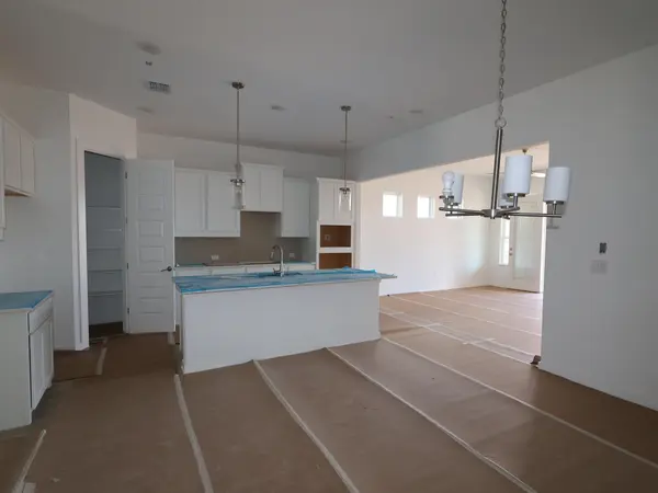 804 Corvallis DR, Leander, TX 78641