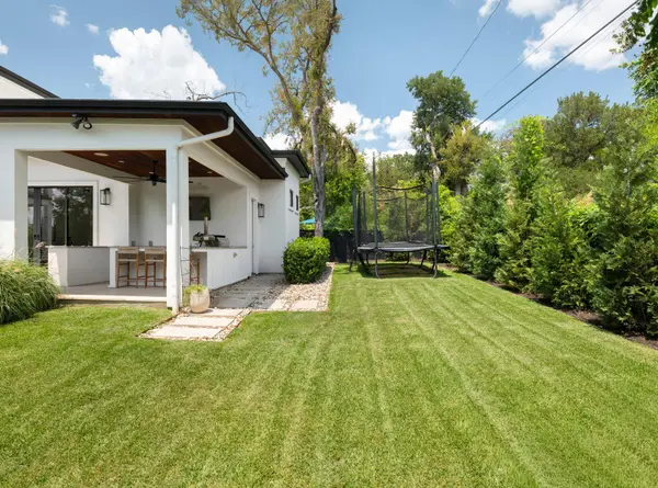 2300 Westover RD, Austin, TX 78703