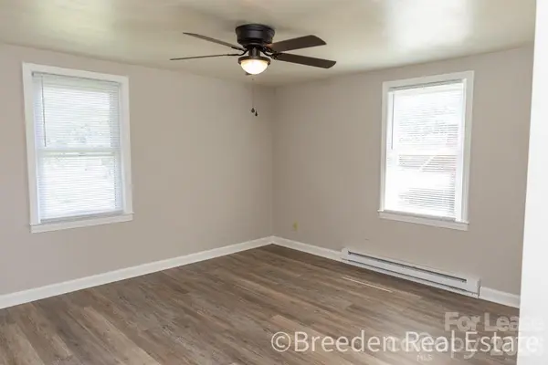 224 N Anderson ST, Morganton, NC 28655
