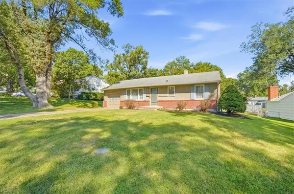 504 W 91st ST, Kansas City, MO 64114