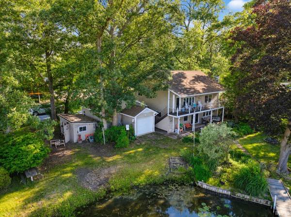 11080 E Iroquois RD, Walkerton, IN 46574