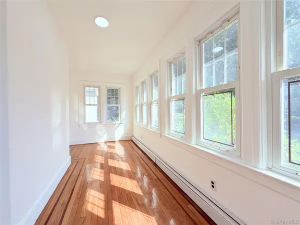 168-01 32nd AVE, Flushing, NY 11358