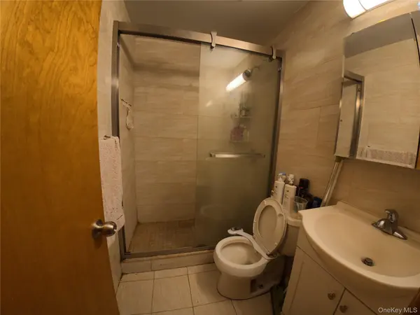 104-18 Jamaica AVE, Richmond Hill, NY 11418