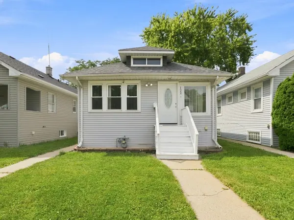 122 S 21st AVE, Maywood, IL 60153