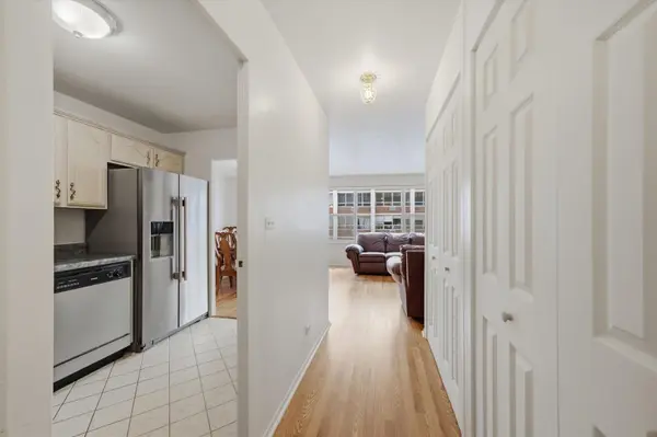 6157 N Sheridan RD #14B, Chicago, IL 60660