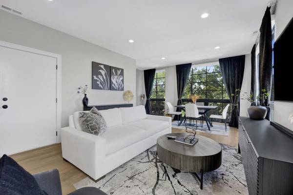 1833 N Larrabee ST #2, Chicago, IL 60614