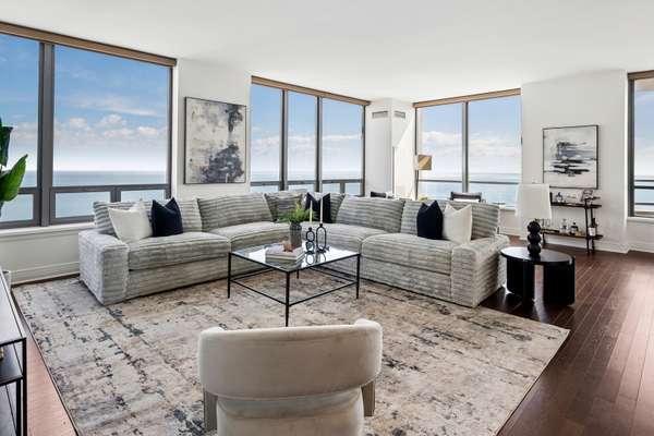 600 N Lake Shore DR #4211, Chicago, IL 60611