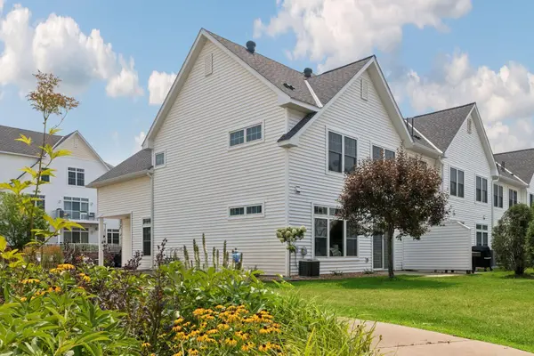 2143 Old School RD, Mound, MN 55364