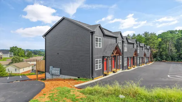 1479 William Holt Blvd, Sevierville, TN 37862