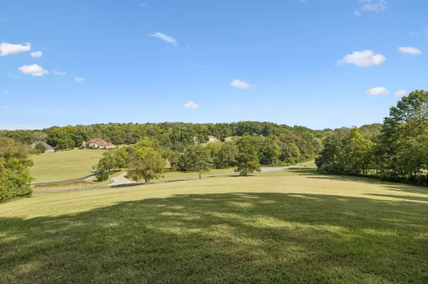110 Hidden Valley Rd, Arrington, TN 37014