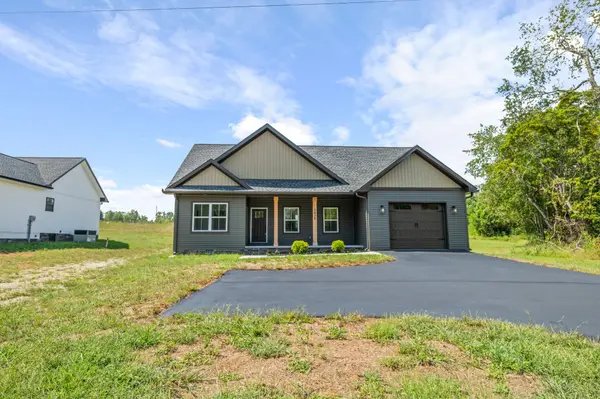 3034 Ditty Rd, Cookeville, TN 38506