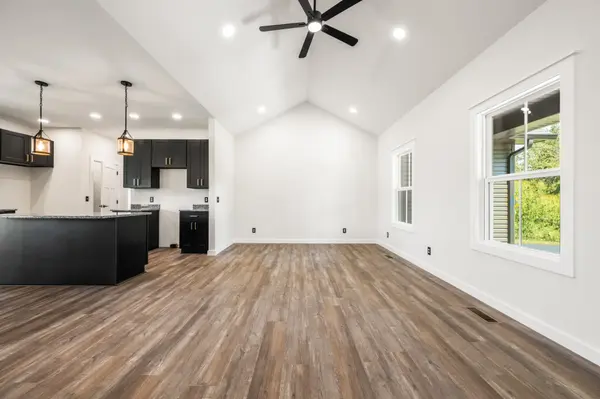 3034 Ditty Rd, Cookeville, TN 38506