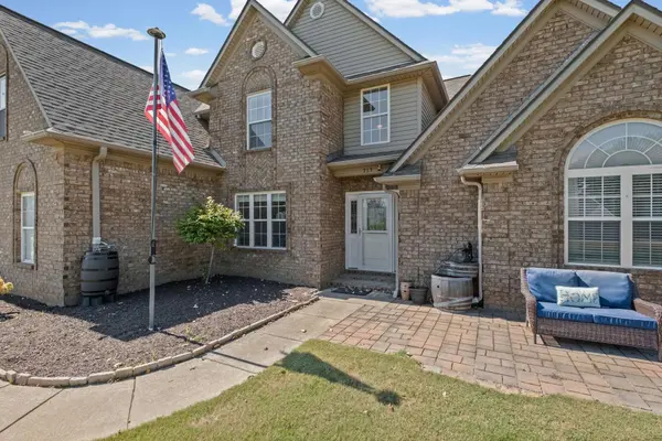 713 ELIZABETH DR, Atoka, TN 38004