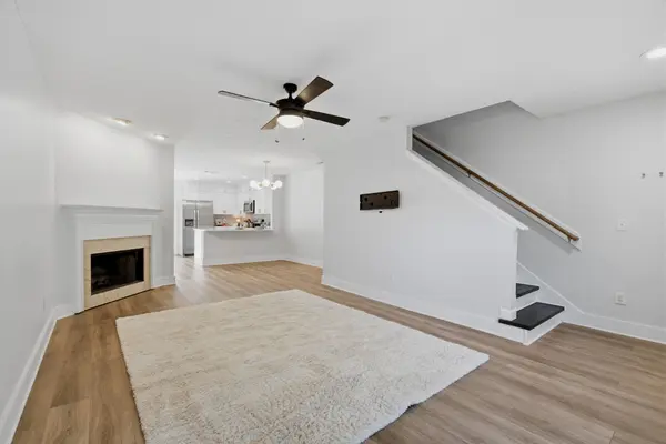 429 Shadow Glen Dr, Nashville, TN 37211