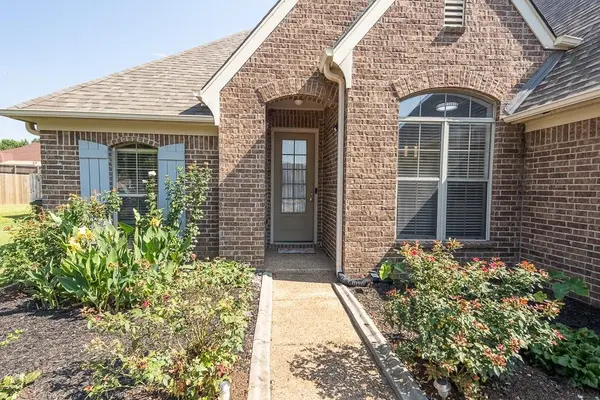 7672 ROMERO DR, Bartlett, TN 38002