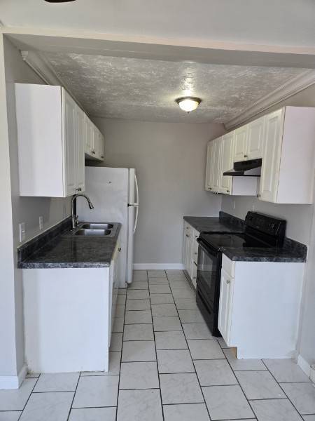 550 Harding Pl #C116, Nashville, TN 37211
