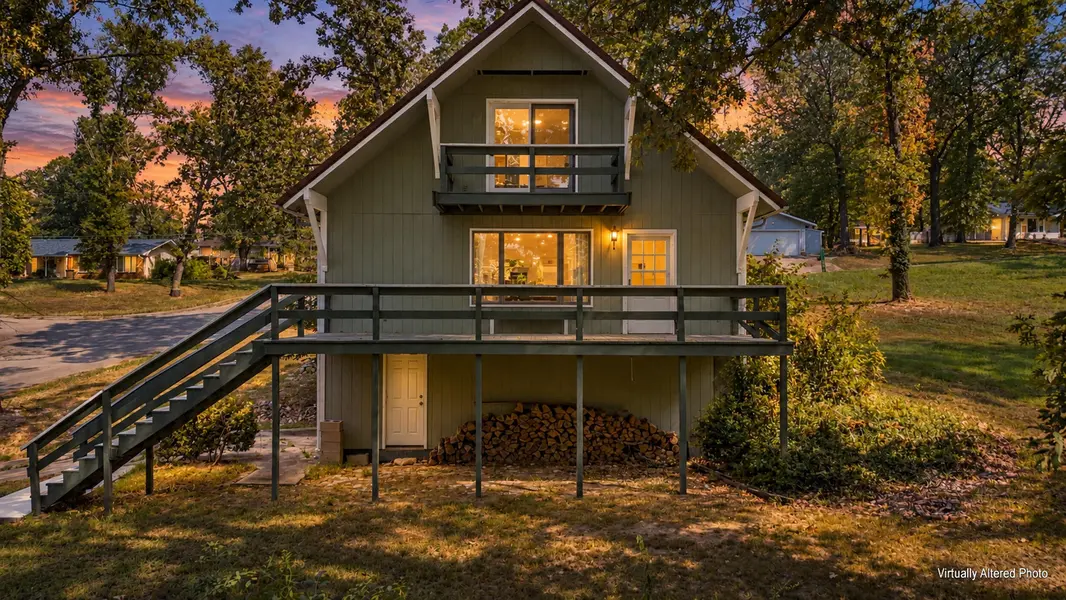 1000 Hickory ST, Cassville, MO 65625