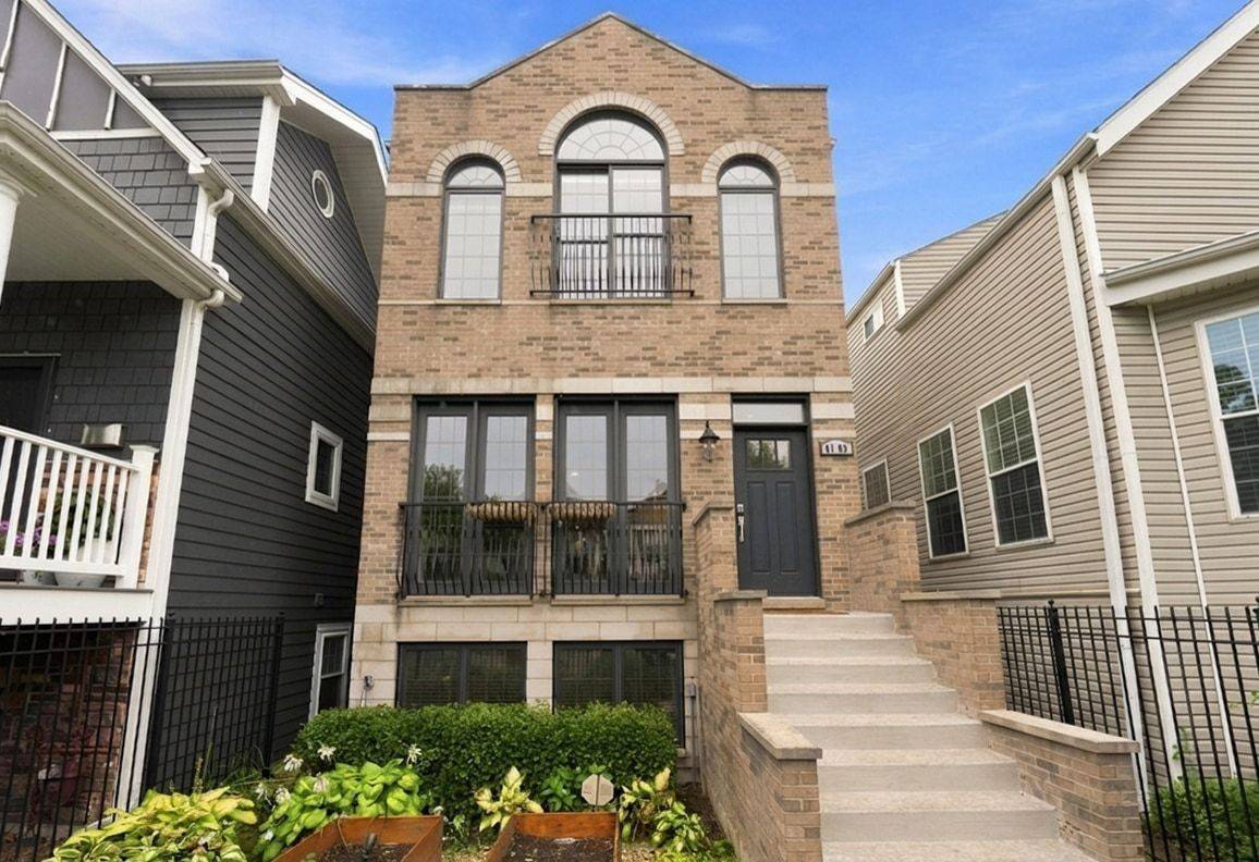 4106 N Saint Louis AVE, Chicago, IL 60618