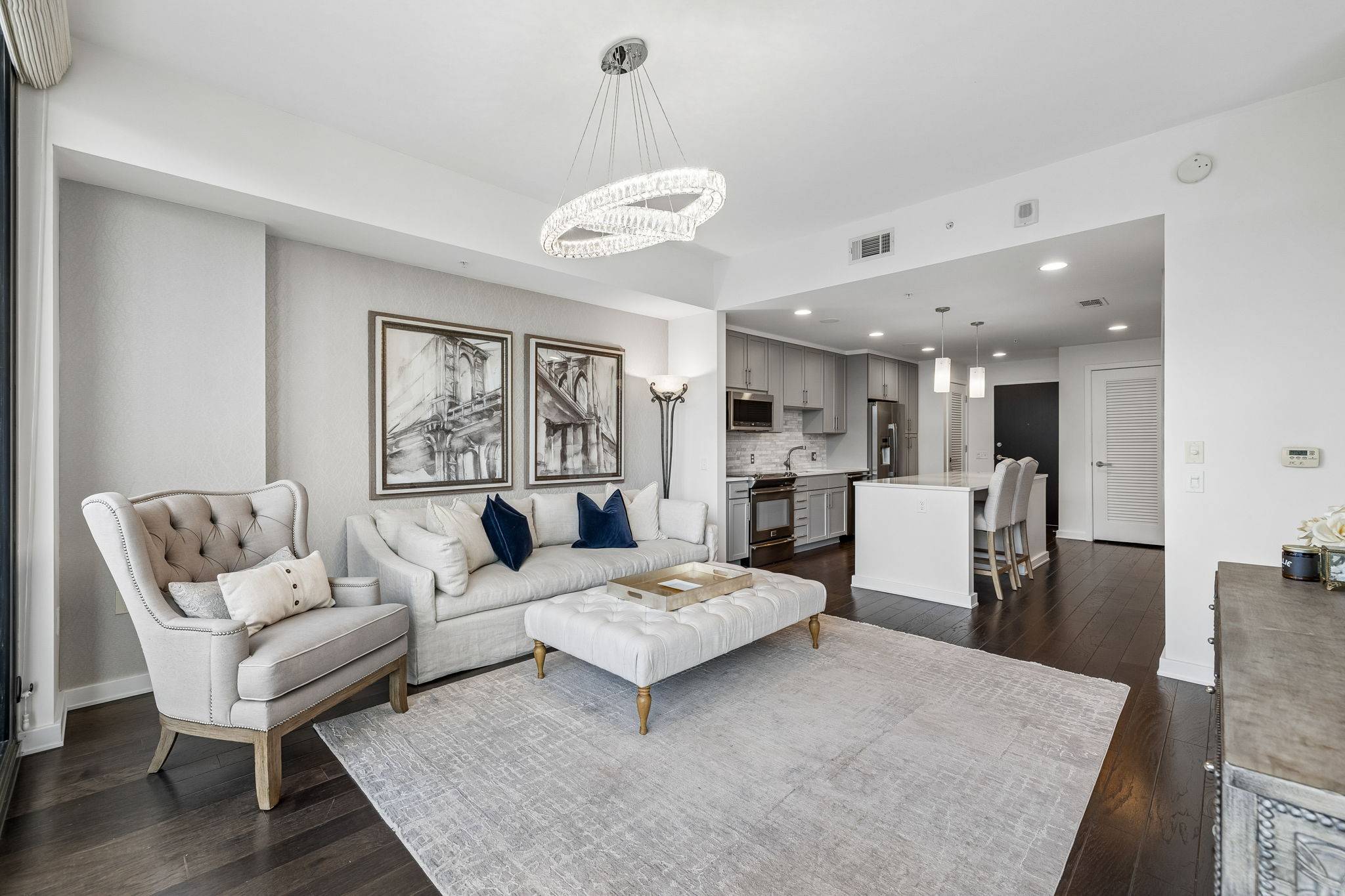 1212 Laurel St #1714, Nashville, TN 37203