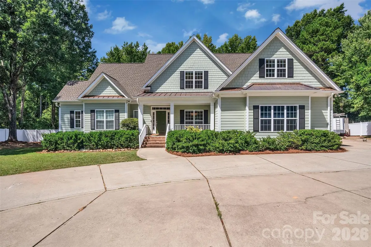 3514 Mckee RD, Charlotte, NC 28270