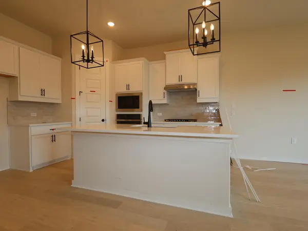 160 Champ Ave, Buda, TX 78610