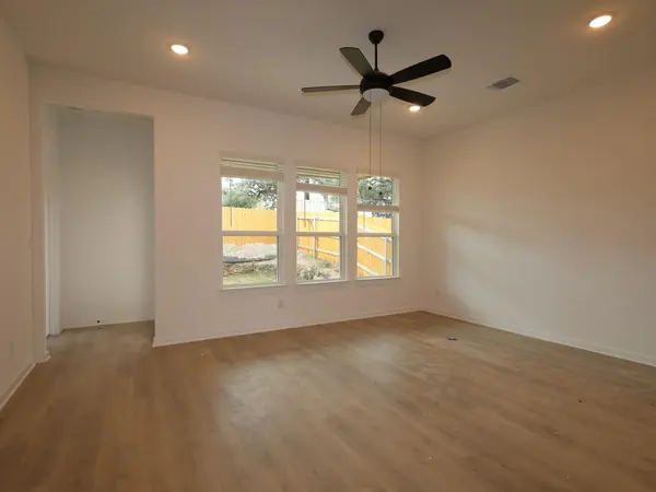 466 Bishop Wood RD, Dripping Springs, TX 78620