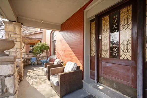 2538 Holmes ST, Kansas City, MO 64108