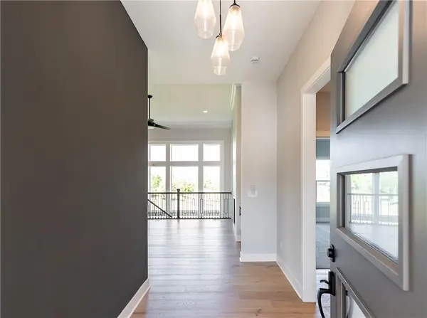 3808 W 187th ST, Overland Park, KS 66085